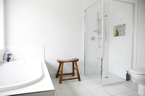 Photo of property in 33 Sunningdale Street, Wattle Downs, Auckland, 2103