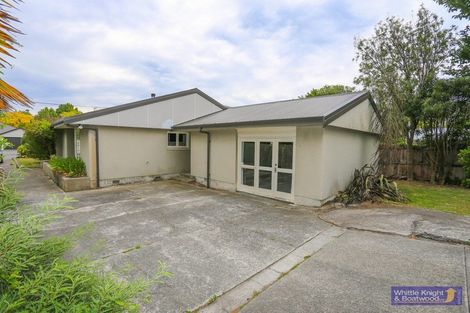 Photo of property in 11 Rountree Street, Upper Riccarton, Christchurch, 8041