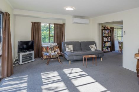 Photo of property in 5 Horopito Road, Waikanae, 5036