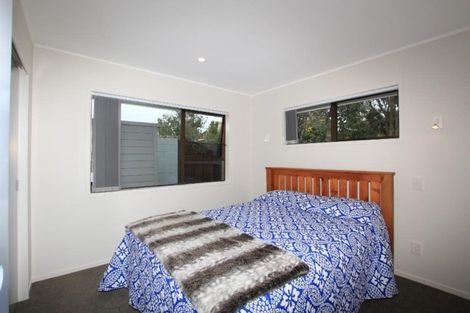 Photo of property in 2/11 Taharoto Road, Takapuna, Auckland, 0622