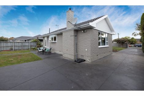 Photo of property in 18 Everest Street, Burnside, Christchurch, 8053