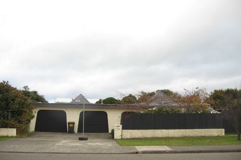 Photo of property in 103 Hillcrest Road, Raumati Beach, Paraparaumu, 5032