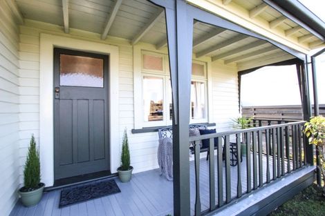 Photo of property in 10 Huxley Street, Pahiatua, 4910