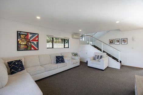 Photo of property in 101a Main Road, Clive, 4102
