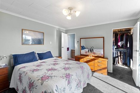 Photo of property in 5 Smeaton Road, Bell Block, New Plymouth, 4312