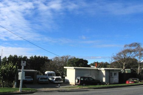 Photo of property in 88 Riverbank Road, Otaki, 5512