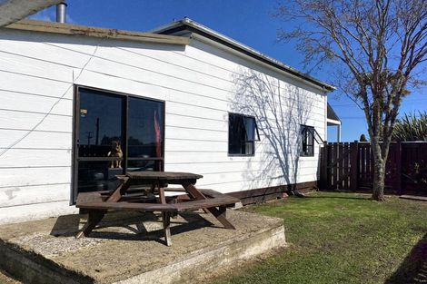 Photo of property in 129 Queen Street, Westport, 7825