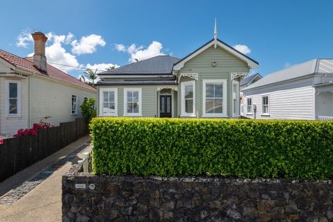 Photo of property in 12 Peel Street, Westmere, Auckland, 1022