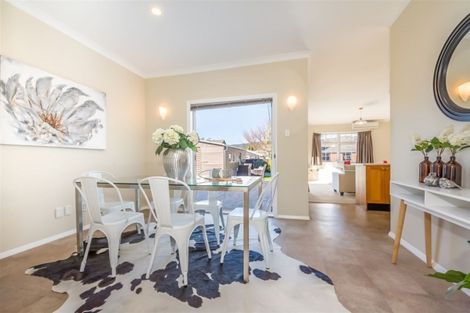 Photo of property in 11 Hart Avenue, Boulcott, Lower Hutt, 5011