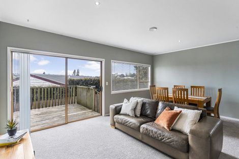 Photo of property in 2/119 Ridge Road, Howick, Auckland, 2014