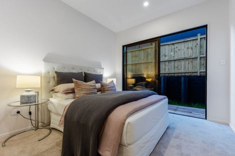 Photo of property in 53 Kumukumu Road, Long Bay, Auckland, 0630