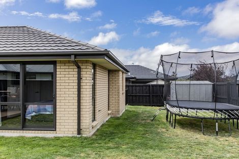 Photo of property in 108 Shillingford Boulevard, Rolleston, 7615