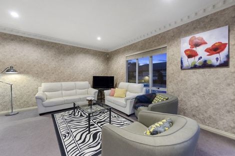 Photo of property in 39 Caversham Drive, Rototuna, Hamilton, 3210