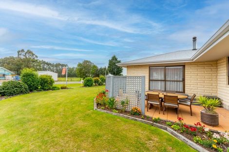 Photo of property in 124 Richard Pearse Drive, Temuka, 7920