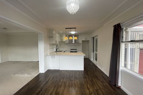 Photo of property in 1/143 Shakespeare Road, Milford, Auckland, 0620