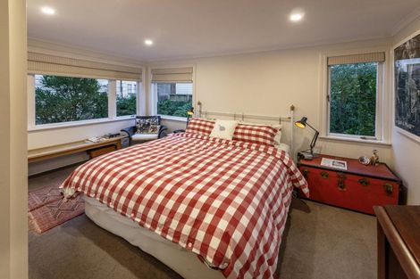 Photo of property in 69 Austin Street, Mount Victoria, Wellington, 6011