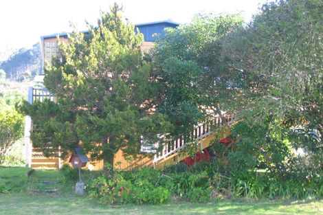 Photo of property in 18 Riverview Road, Cooks Beach, Whitianga, 3591