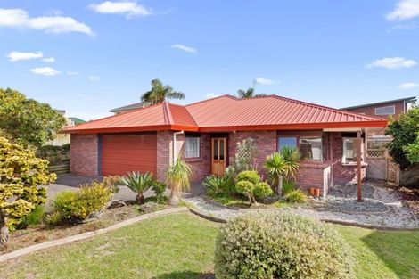 Photo of property in 6 Panorama Place, Coastlands, Whakatane, 3120