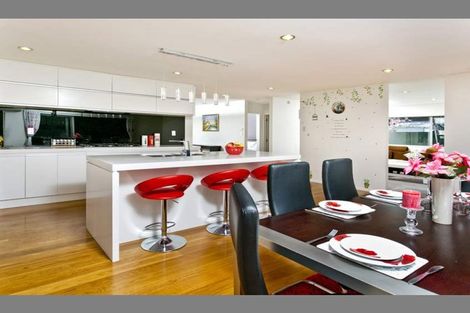 Photo of property in 67a Rosedale Road, Pinehill, Auckland, 0632