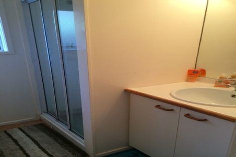 Photo of property in 25a Rogan Street, Mount Roskill, Auckland, 1041