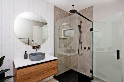 Photo of property in 22 Glenda Place, Seaward Bush, Invercargill, 9812