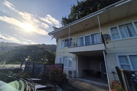 Photo of property in 1/37a Devon Street, Picton, 7220