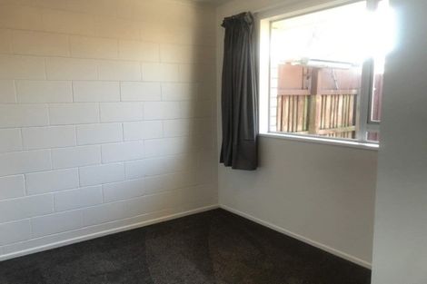 Photo of property in 2/9 Lagan Street, Belfast, Christchurch, 8051