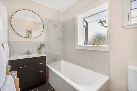 Photo of property in 1/25 Dominion Street, Takapuna, Auckland, 0622