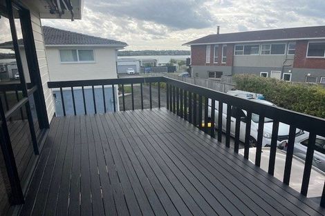 Photo of property in 26b Waller Avenue, Bucklands Beach, Auckland, 2012