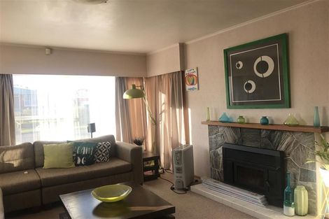 Photo of property in 50 Tiraumea Drive, Pakuranga, Auckland, 2010