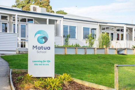 Photo of property in 2 Warrington Street, Matua, Tauranga, 3110