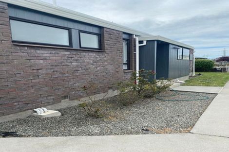 Photo of property in 1/33 Mortlake Street, Islington, Christchurch, 8042
