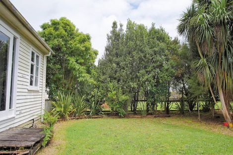 Photo of property in 5 Amelia Street, Woodville, 4920