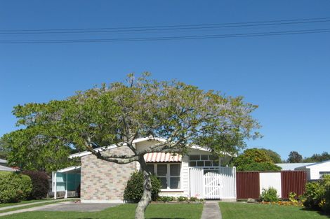 Photo of property in 24 Turenne Street, Inner Kaiti, Gisborne, 4010