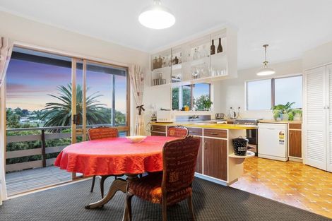 Photo of property in 25 Bellevue Road, Brookfield, Tauranga, 3110