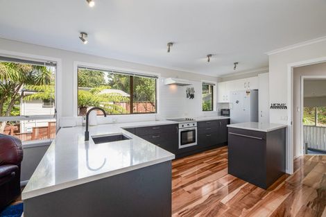 Photo of property in 32 Foster Avenue, Huia, Auckland, 0604