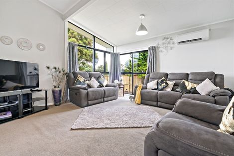 Photo of property in 33 Wordsworth Road, Manurewa, Auckland, 2102