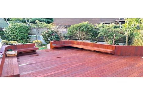 Photo of property in 10 Oakpark Place, West Harbour, Auckland, 0618