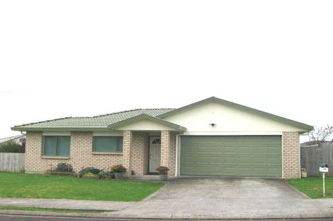 Photo of property in 12 Ferngrove Avenue, Ranui, Auckland, 0612