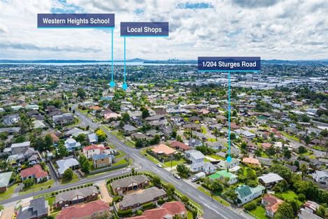 Photo of property in 1/204 Sturges Road, Henderson, Auckland, 0612