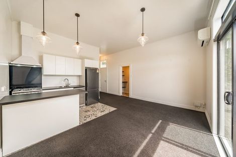 Photo of property in 42 Drummond Street, Mount Cook, Wellington, 6021