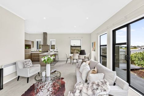 Photo of property in 19 Barcliff Terrace, Gulf Harbour, Whangaparaoa, 0930