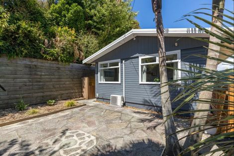 Photo of property in 137 Brooklands Road, Brooklands, New Plymouth, 4310