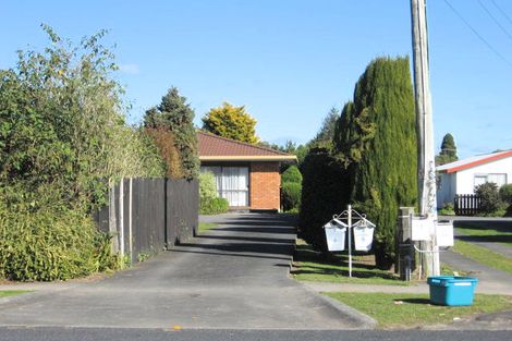 Photo of property in 3/92 Kelvin Road, Papakura, 2110