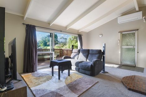 Photo of property in 8a Taiporutu Place, Springfield, Rotorua, 3015