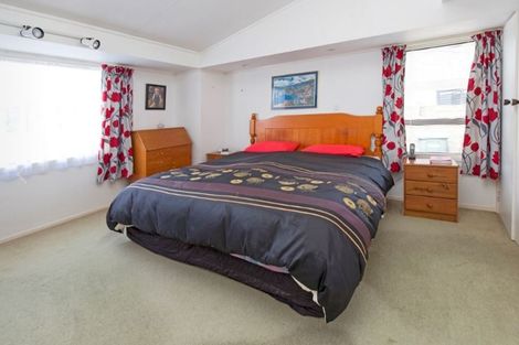 Photo of property in 1/34 Elizabeth Street, Orewa, 0931