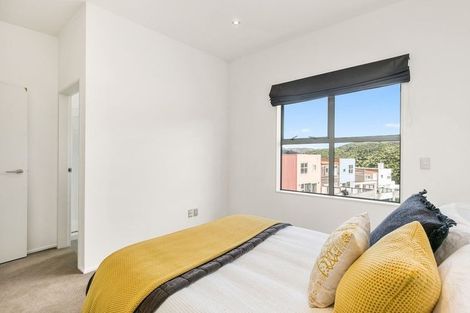 Photo of property in 56 Saddleback Grove, Karori, Wellington, 6012