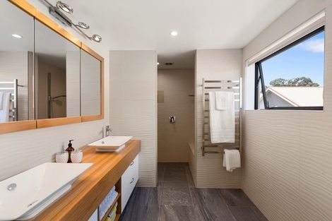 Photo of property in 7 Taiata Street, Waikanae Beach, Waikanae, 5036