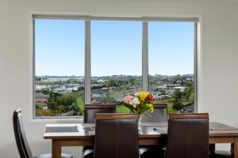 Photo of property in 12 Southill Way, Pyes Pa, Tauranga, 3112