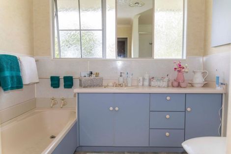 Photo of property in 64a Trafalgar Street, Dannevirke, 4930